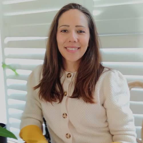 emilie thomas tait equipe eutelmed accompagnement sur mesure qualite de vie travail bien etre salaries caring by eutelmed emilie thomas tait equipe eutelmed accompagnement sur mesure qualite de vie travail bien etre salaries caring by eutelmed
